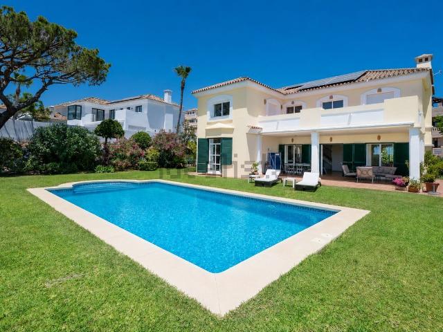 Chalet, Santa María Golf, Marbella