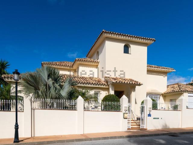 Chalet, Santa María Golf, Marbella