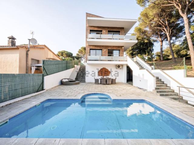 Chalet, Santa Maria de Palautordera