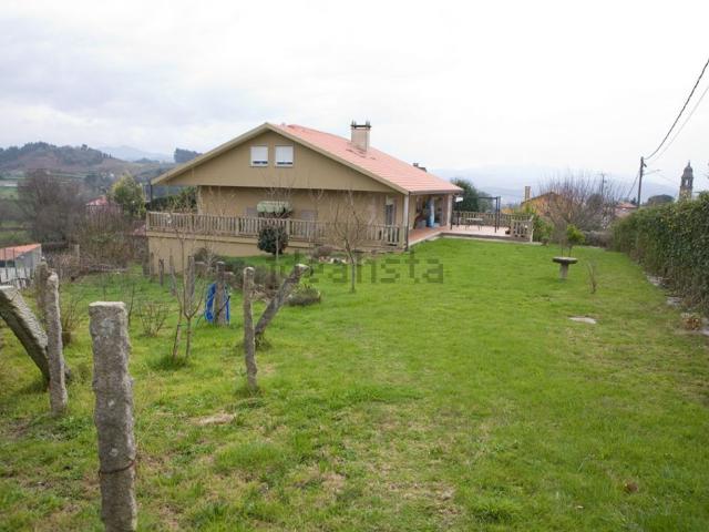 Chalet, Santa María de Xeve