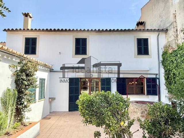 Chalet, Santa Maria del Cami
