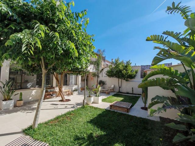 Chalet, Santa Maria del Cami