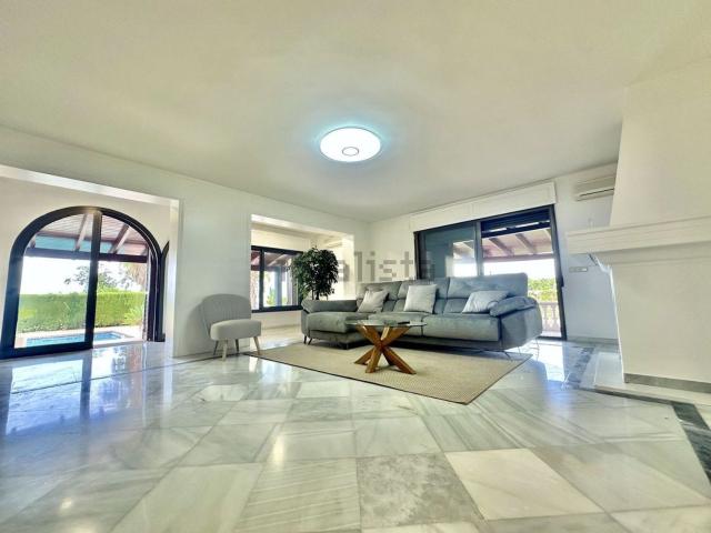 Chalet, Santa María Golf, Marbella