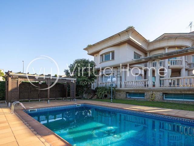 Chalet, Santa Susanna