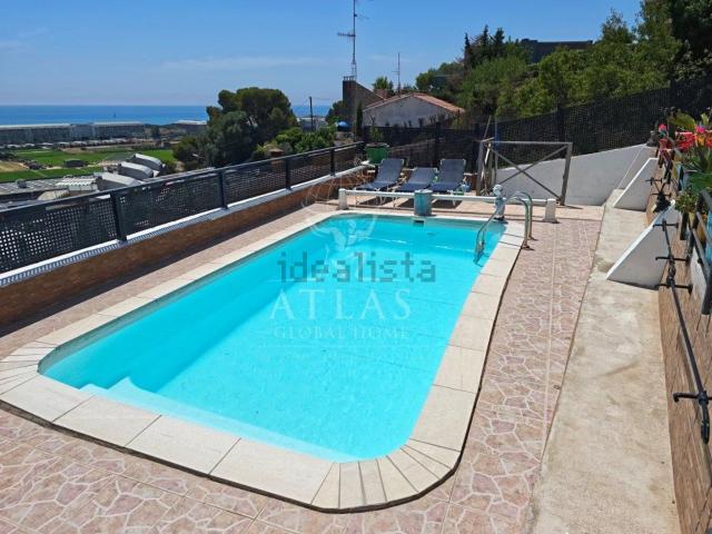 Chalet, Santa Susanna