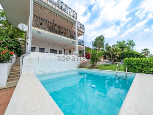 Chalet, Santa Susanna
