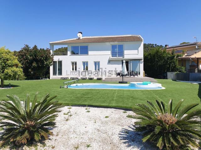 Chalet, Santa Susanna