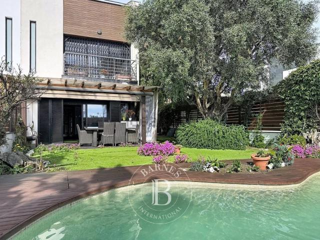 Chalet, Santa Susanna