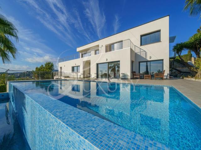 Chalet, Santa Susanna