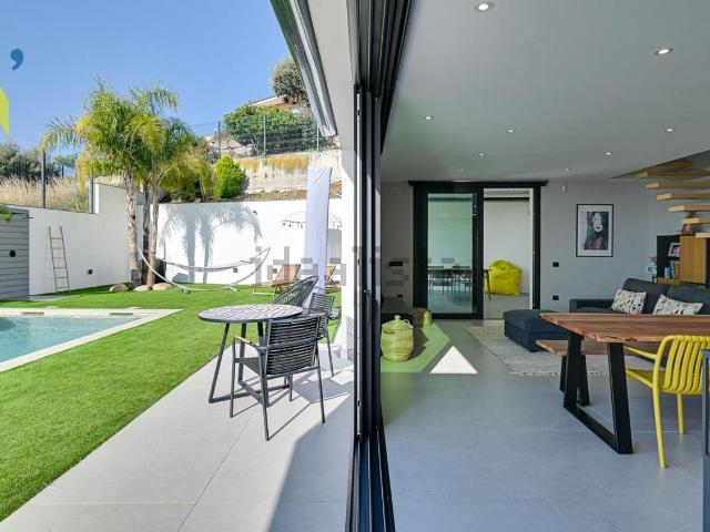 Chalet, Santa Susanna