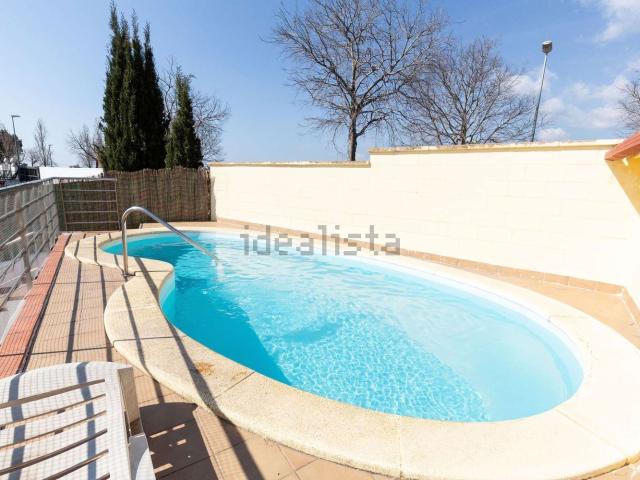 Chalet, Santa Susanna