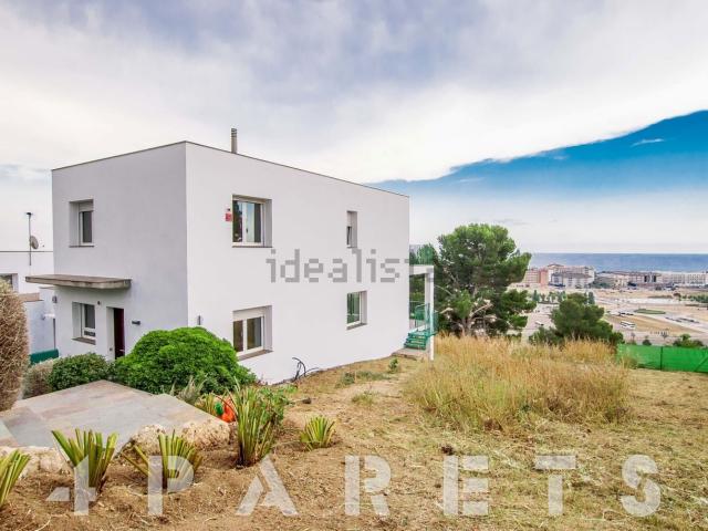 Chalet, Santa Susanna