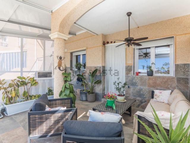 Chalet, Santa Pola