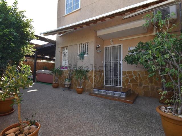 Chalet, Santa Pola