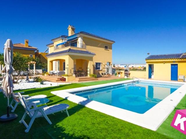 Chalet, Santa Pola