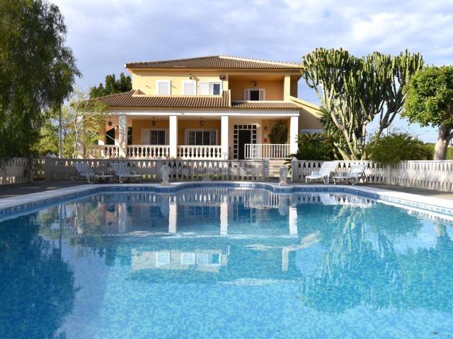 Chalet, Santa Pola