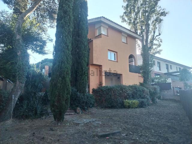 Chalet, Santa Perpètua de Mogoda