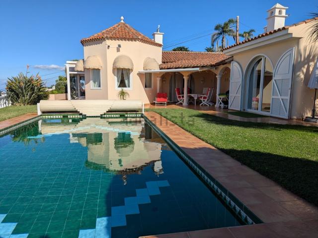 Chalet, Santa Ursula