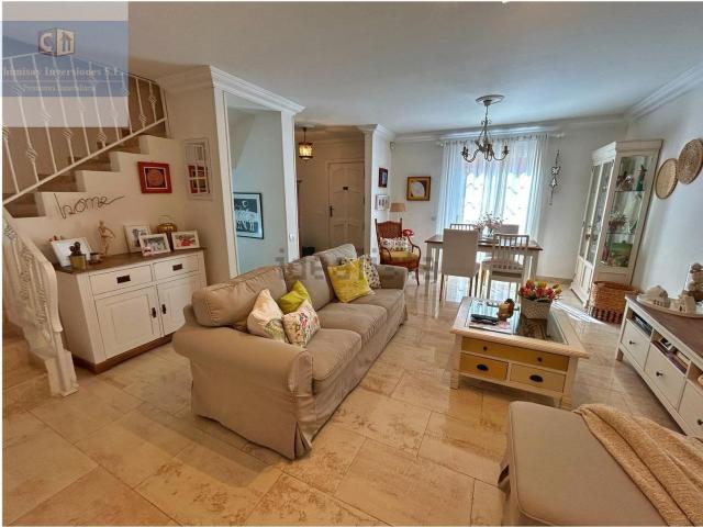 Chalet, Santa Ursula