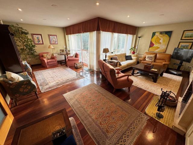 Chalet, Santiago de Compostela