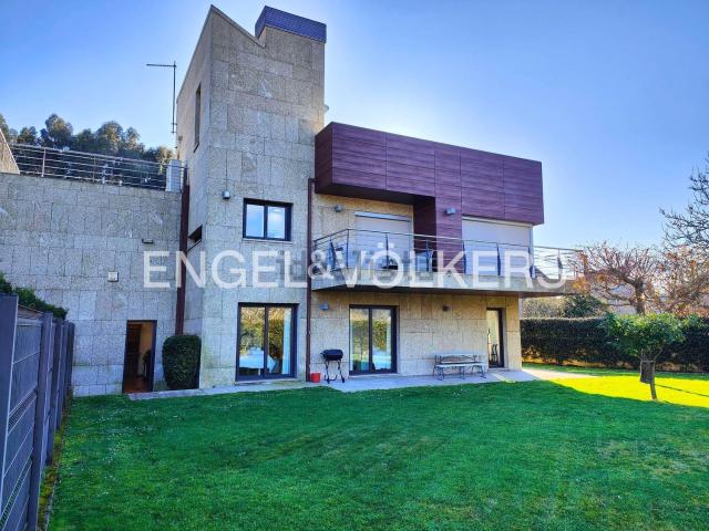 Chalet, Sanxenxo