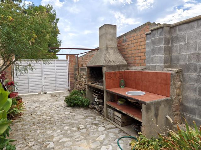 Chalet, Sarroca de Lleida