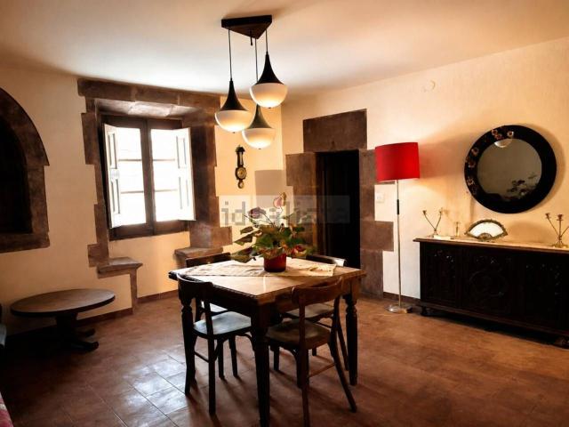 Chalet, Seva