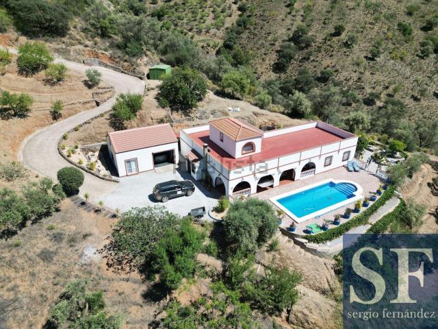 Chalet, Sedella
