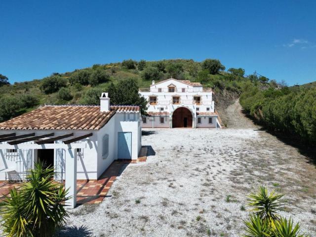 Chalet, Sedella