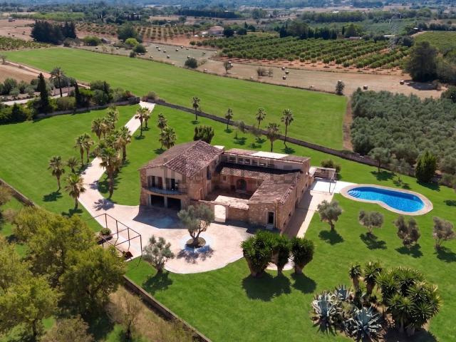 Chalet, Binissalem