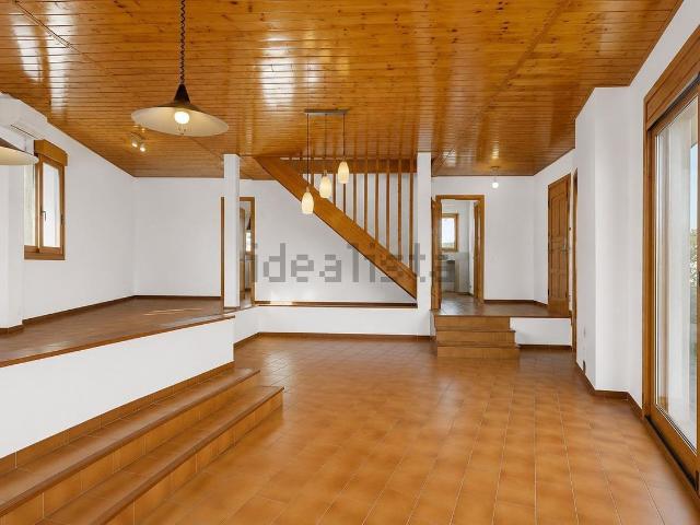Chalet, Sentmenat