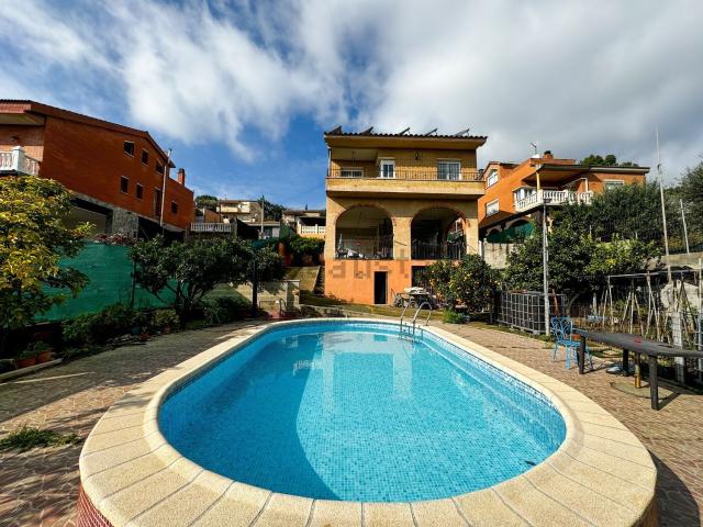 Chalet, Sentmenat