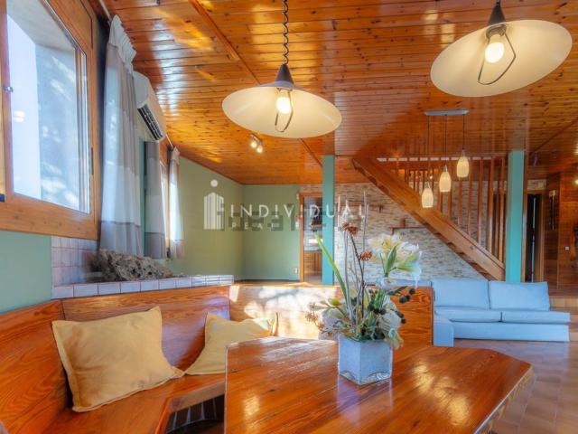 Chalet, Sentmenat