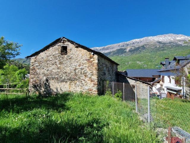 Chalet, Sesué