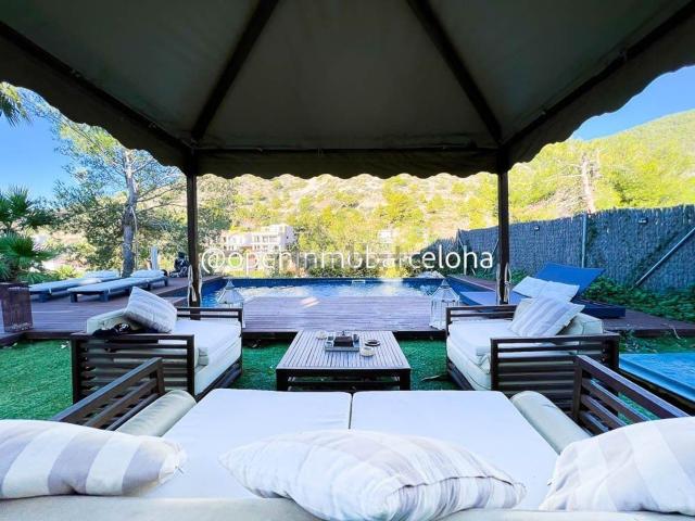 Chalet, Sitges