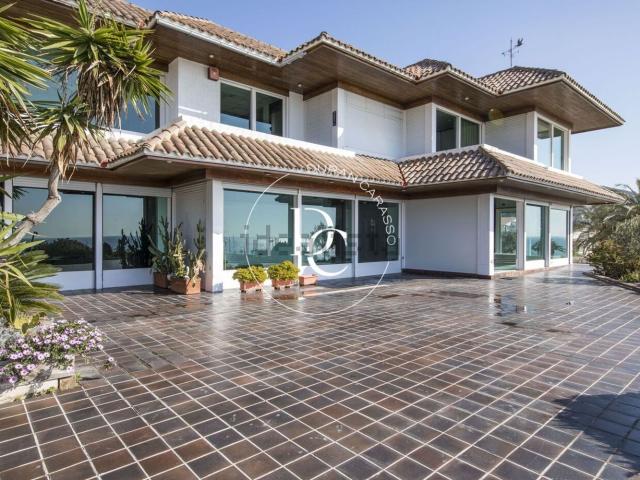 Chalet, Sitges