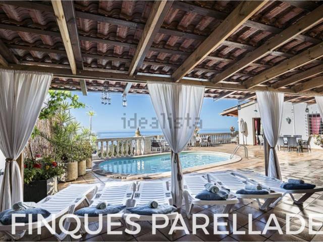Chalet, Sitges