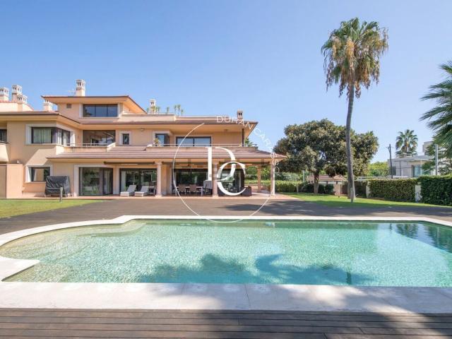 Chalet, Sitges