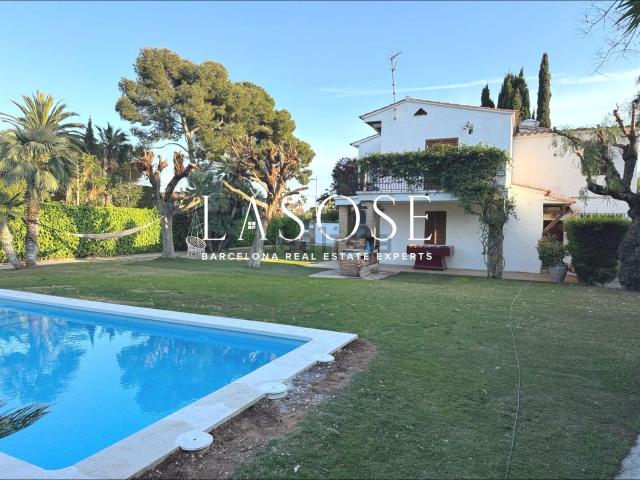 Chalet, Sitges