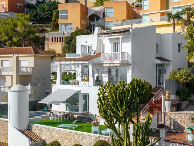 Chalet, Sitges