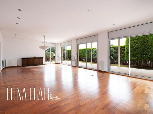 Chalet, Sitges