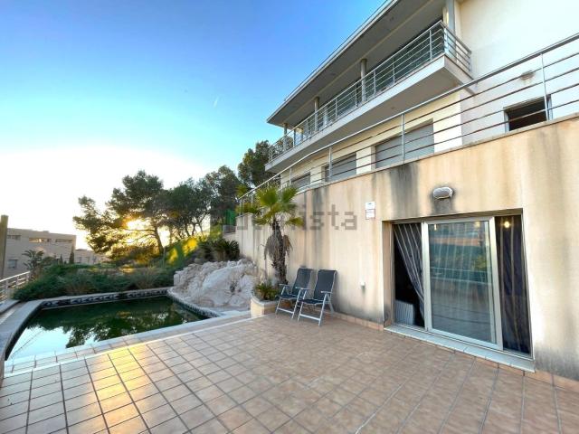 Chalet, Sitges