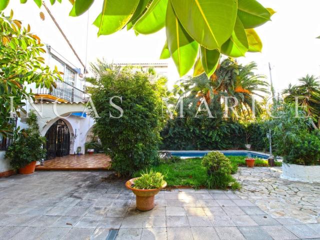 Chalet, Sitges