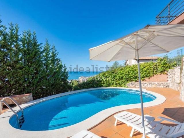 Chalet, Sitges