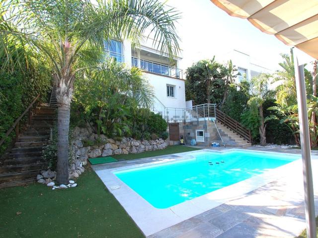 Chalet, Sitges