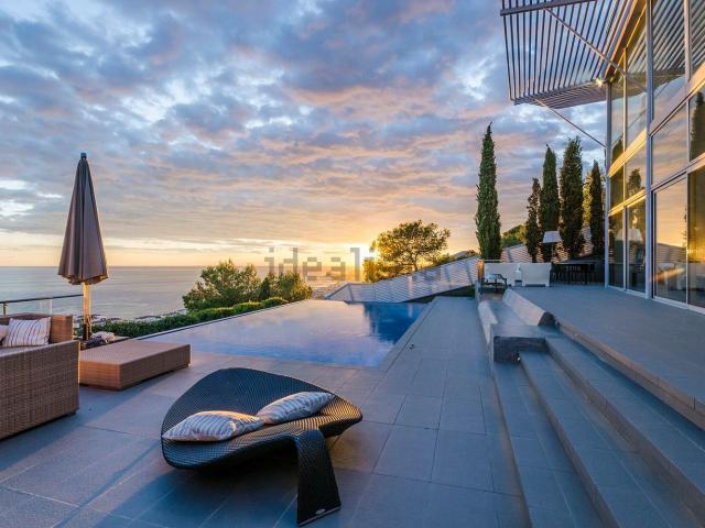 Chalet, Sitges