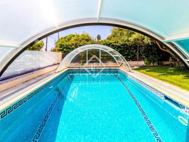 Chalet, Sitges