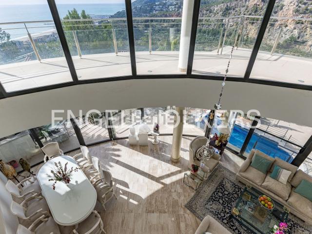 Chalet, Sitges