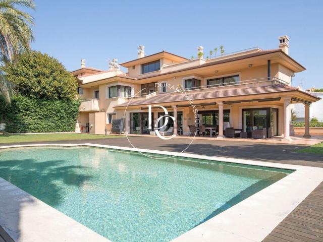 Chalet, Sitges