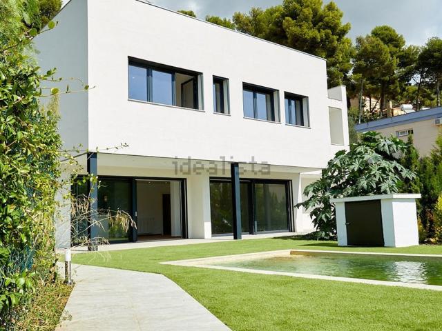 Chalet, Sitges